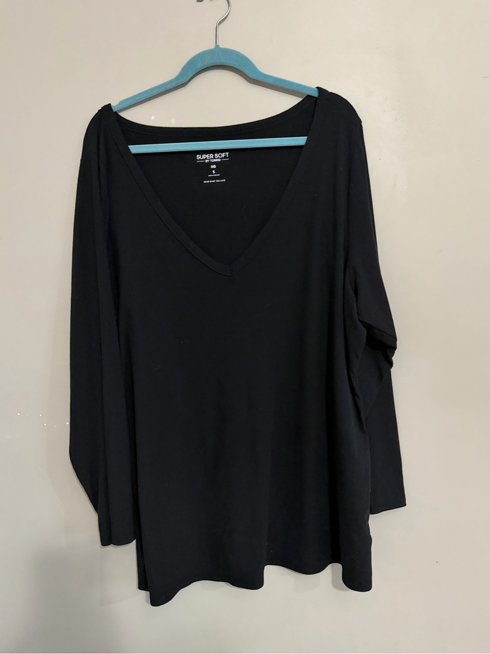 Torrid closet staple black ribbed top size 5XL